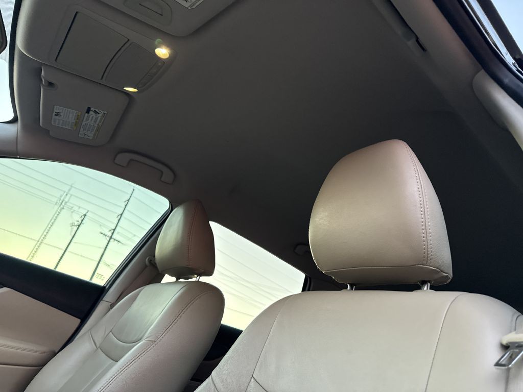 2015 Nissan Rogue Image 22