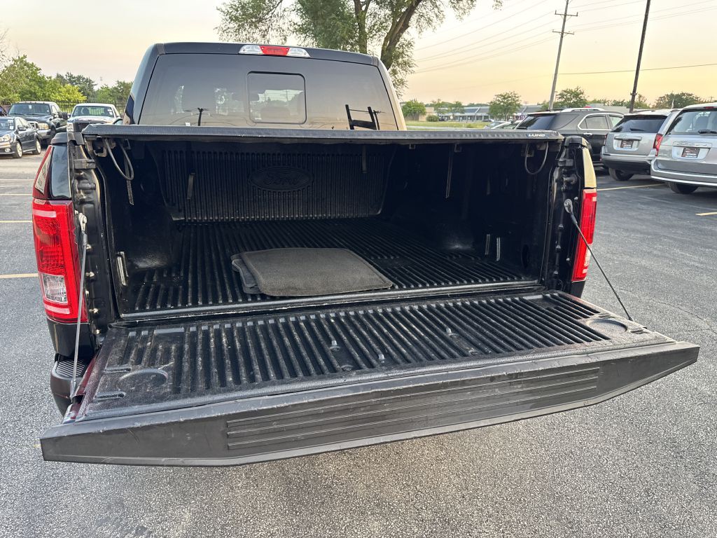 2017 Ford F-150 Image 12