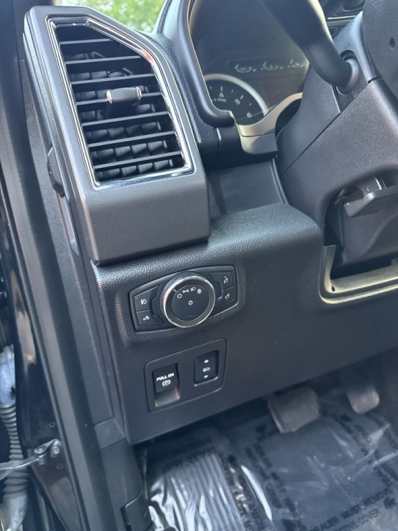 2017 Ford F-150 Image 26