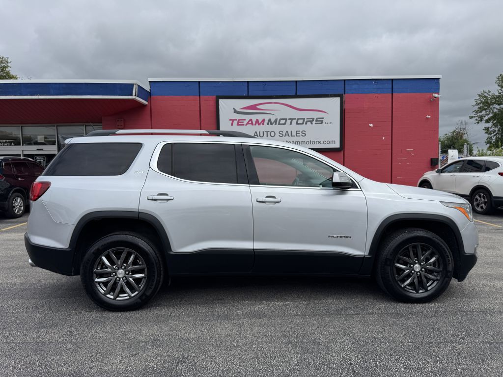 2017 GMC Acadia Image 7