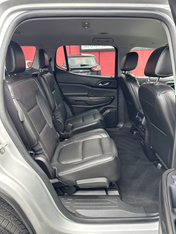 2017 GMC Acadia Image 17