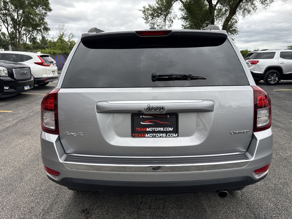 2014 Jeep Compass Image 9