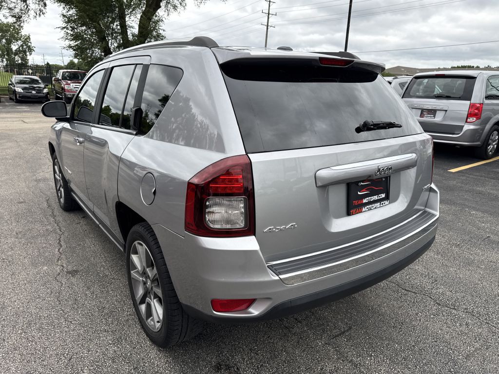 2014 Jeep Compass Image 10
