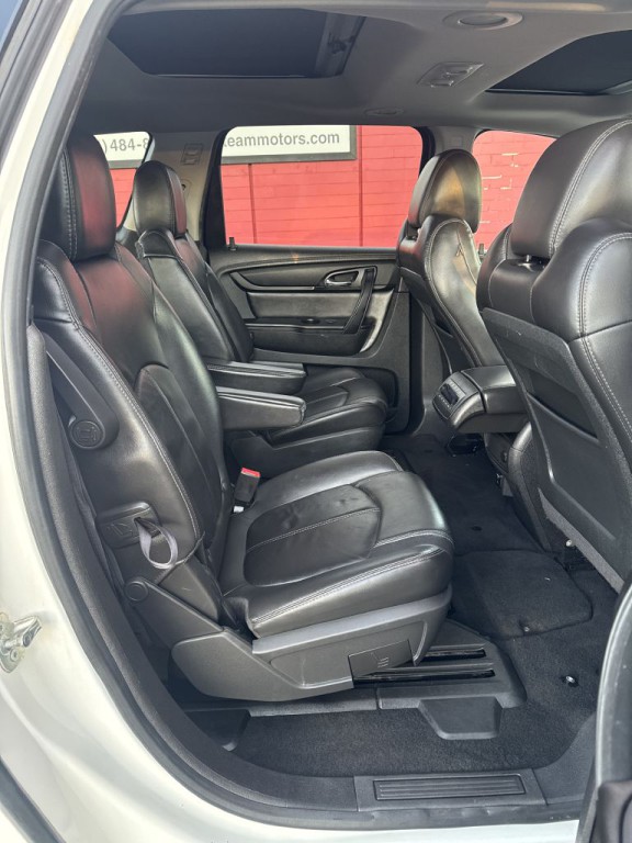 2015 Chevrolet Traverse Image 17