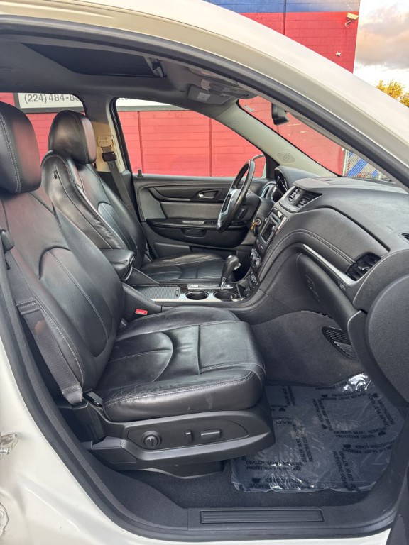 2015 Chevrolet Traverse Image 19
