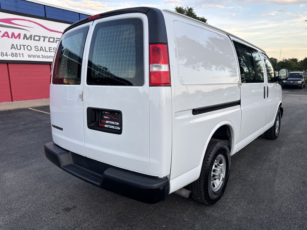 2020 Chevrolet Express Image 8