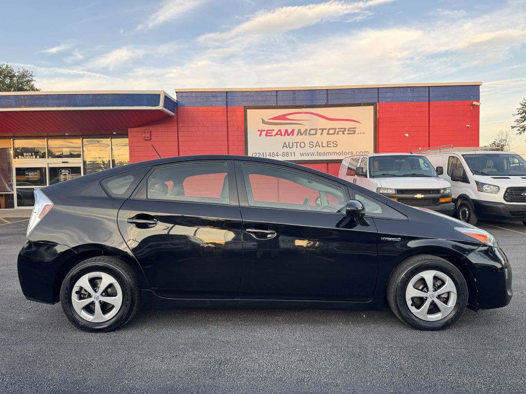 2015 Toyota Prius Image 11