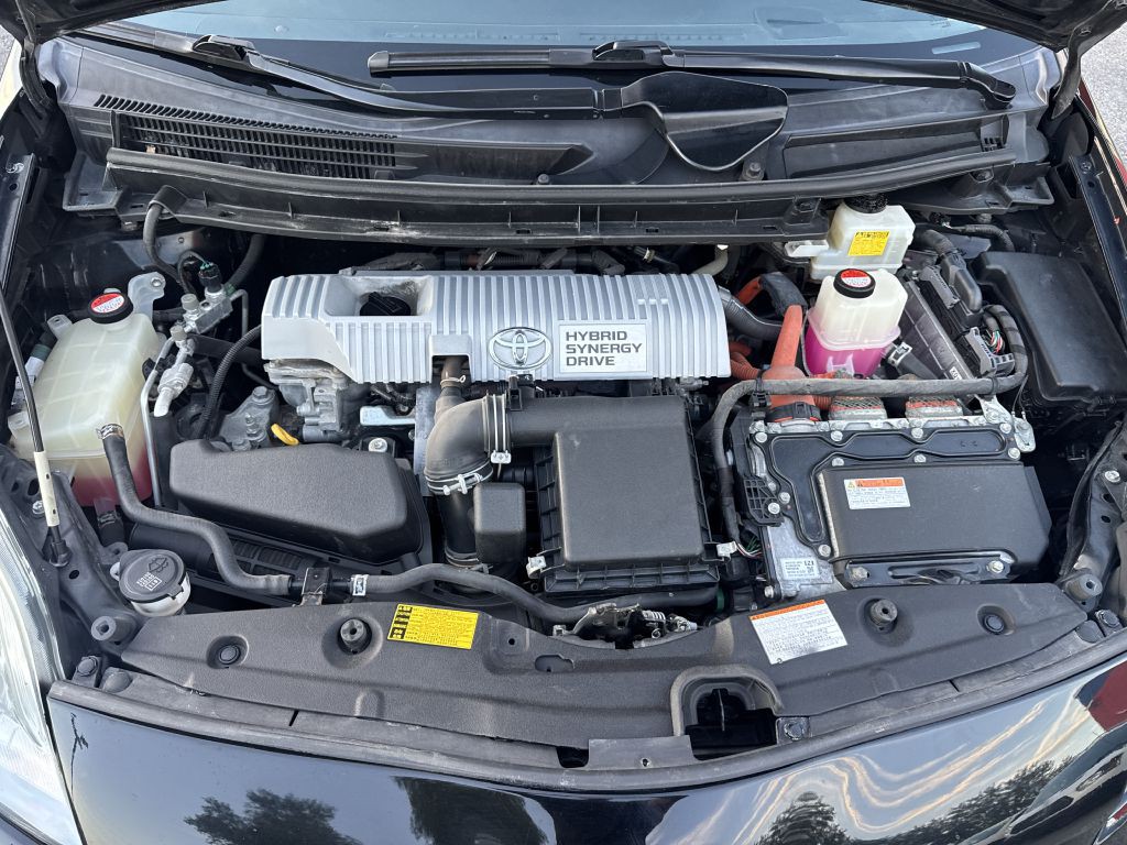2015 Toyota Prius Image 31