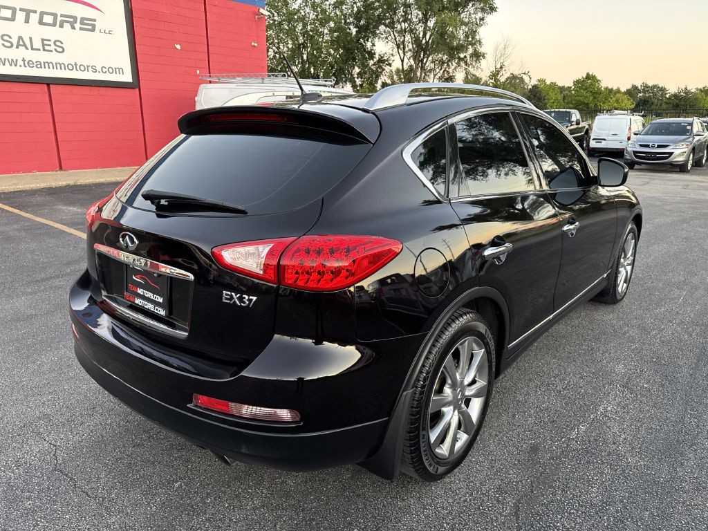 2013 INFINITI EX37 Image 8