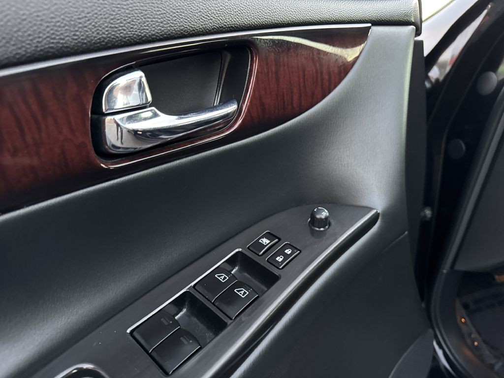 2013 INFINITI EX37 Image 23