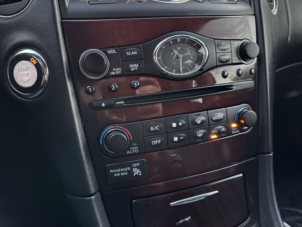 2013 INFINITI EX37 Image 26
