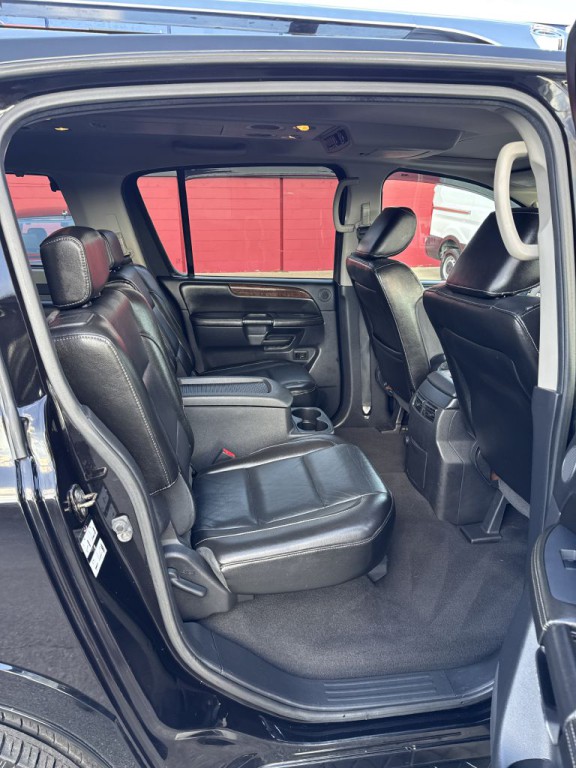 2011 Nissan Armada Image 16