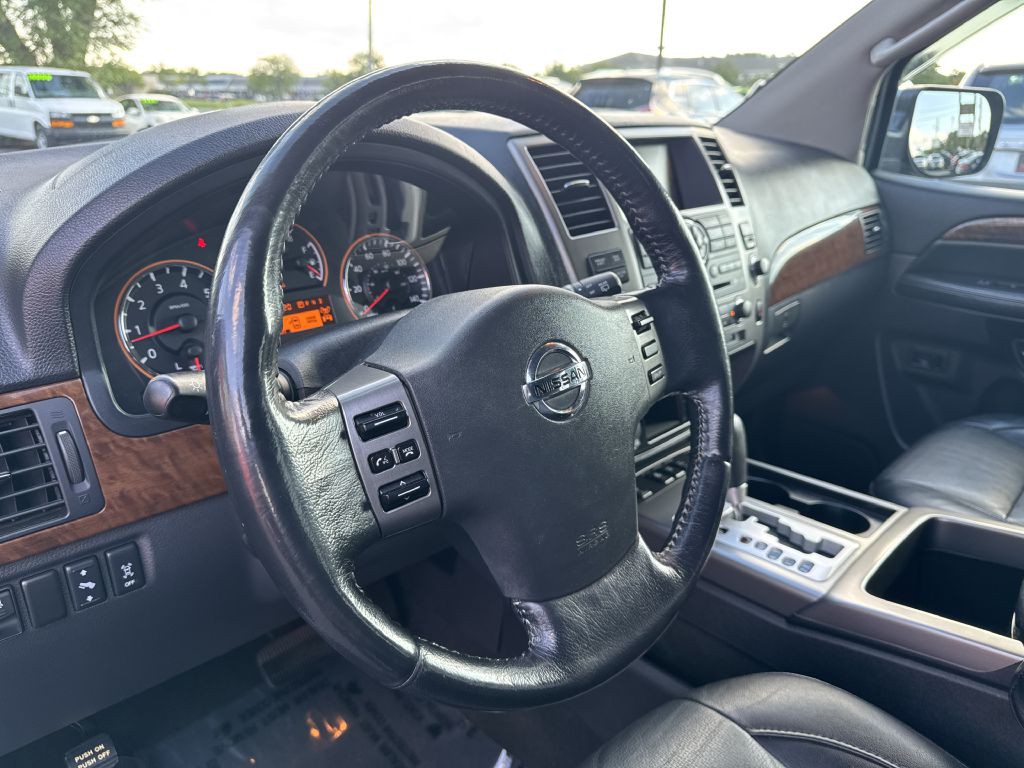 2011 Nissan Armada Image 21