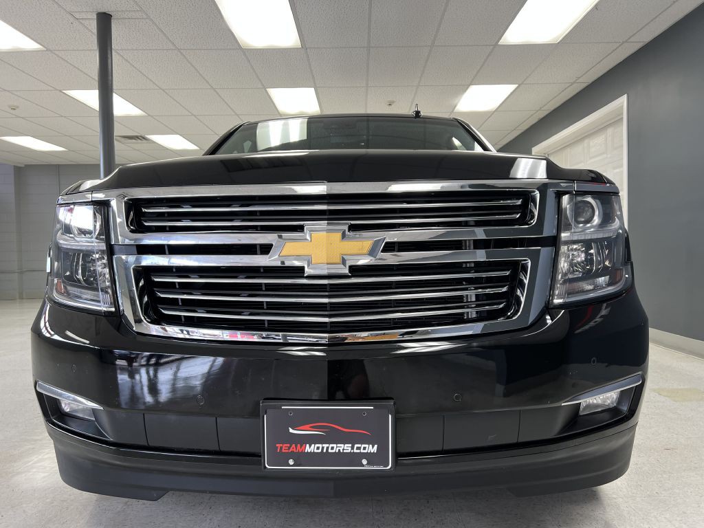 2016 Chevrolet Suburban Image 5