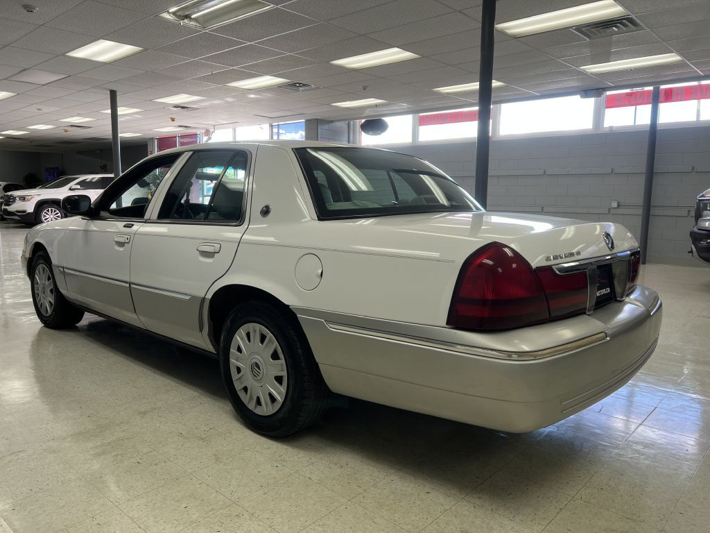 2004 Mercury Grand Marquis Image 9