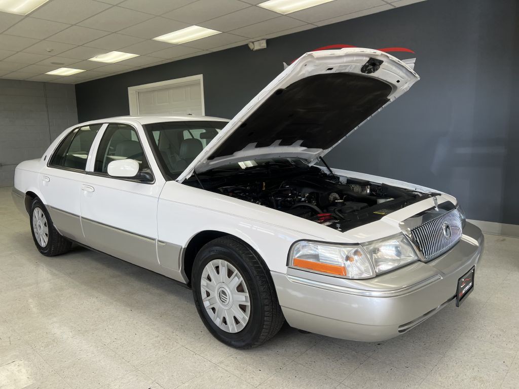 2004 Mercury Grand Marquis Image 36