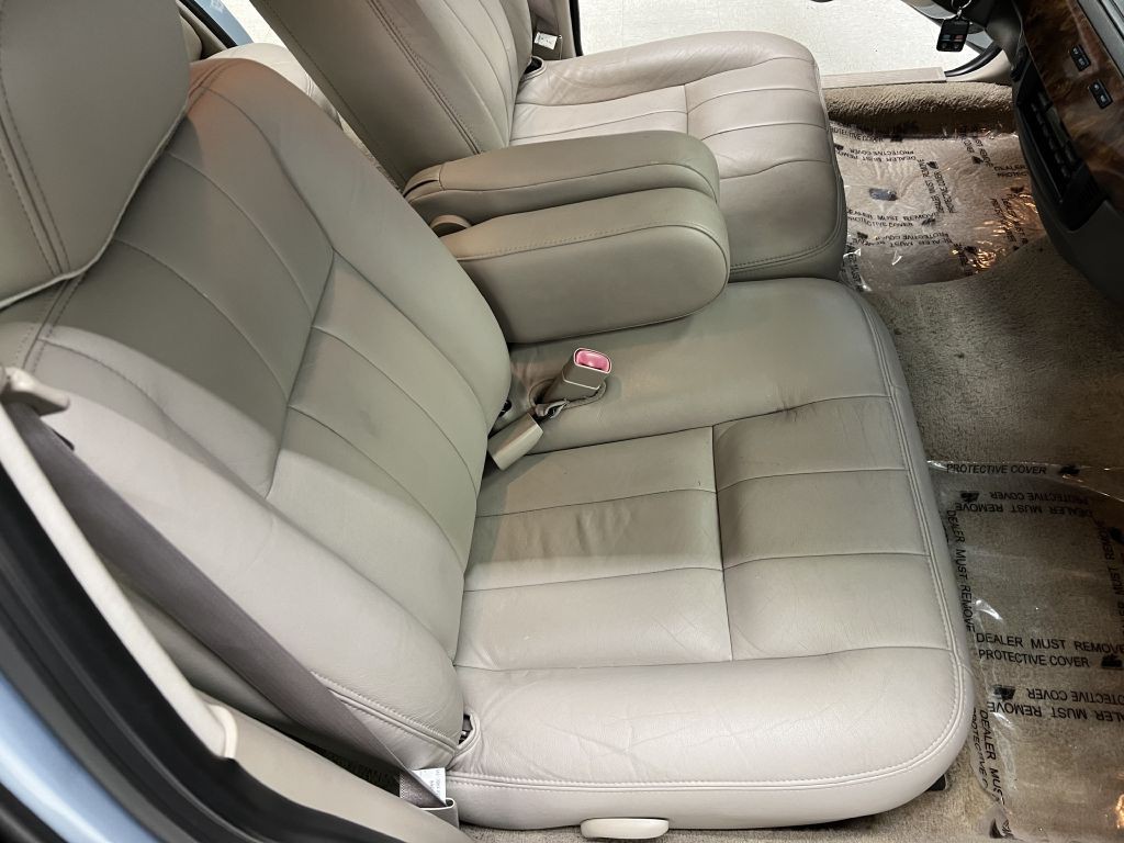 2009 Mercury Grand Marquis Image 18