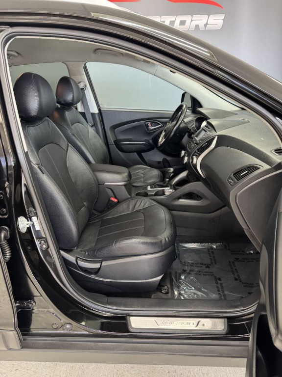2015 Hyundai Tucson Image 16