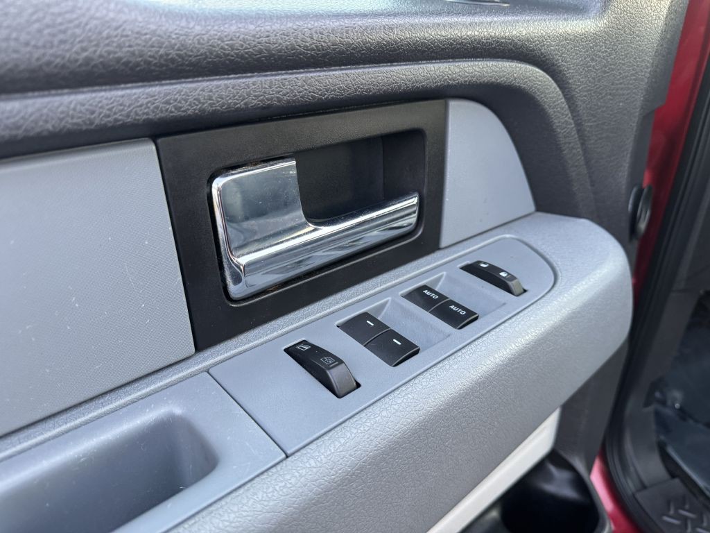 2013 Ford F-150 Image 22