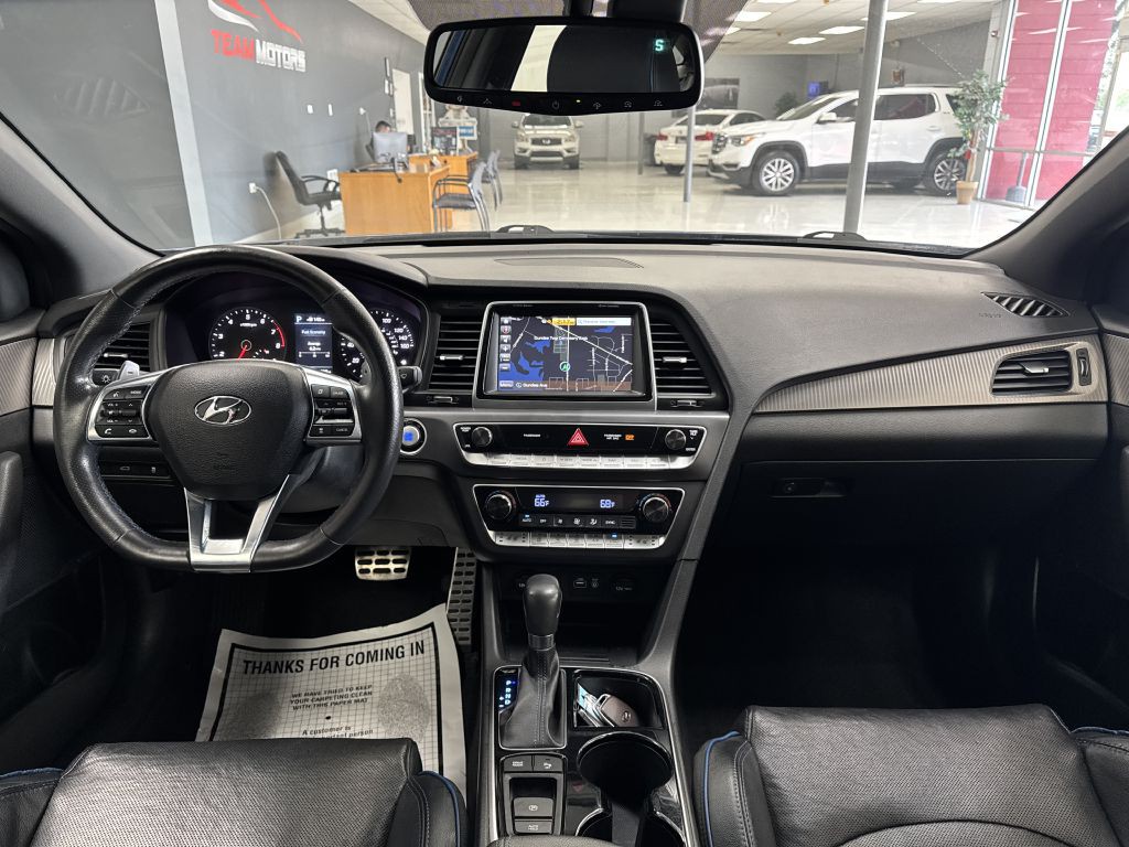 2018 Hyundai Sonata Image 18