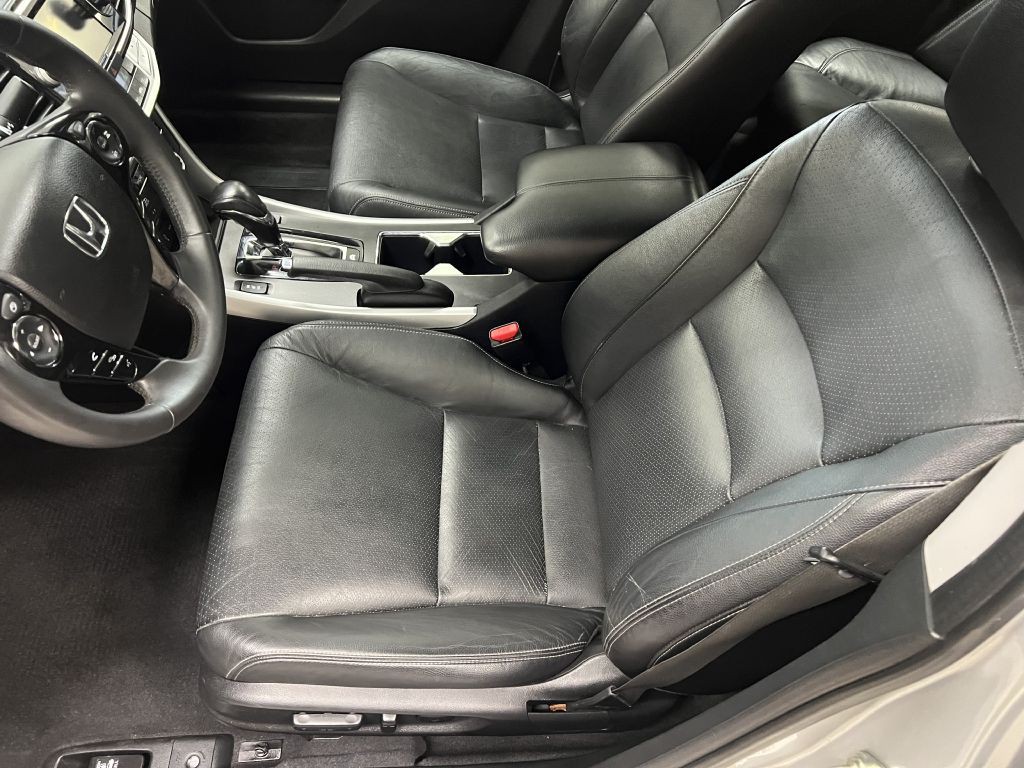 2014 Honda Accord Image 14