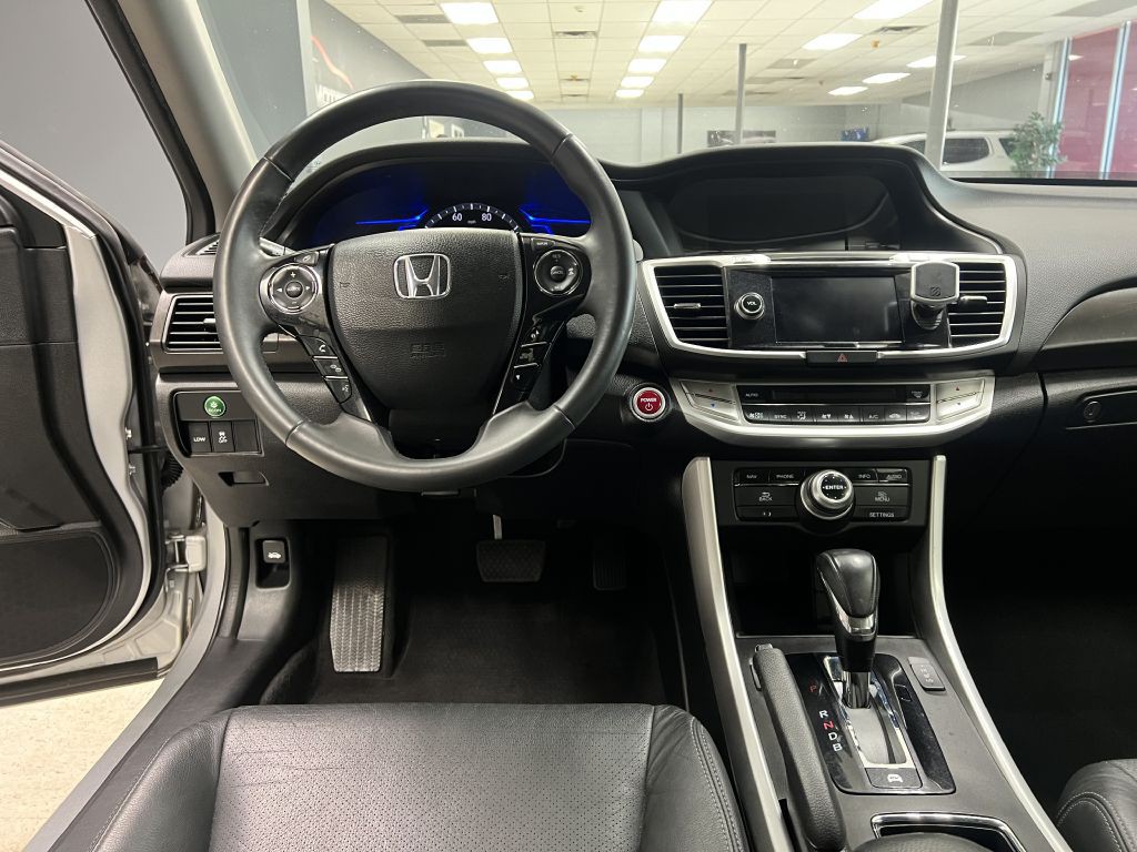 2014 Honda Accord Image 16