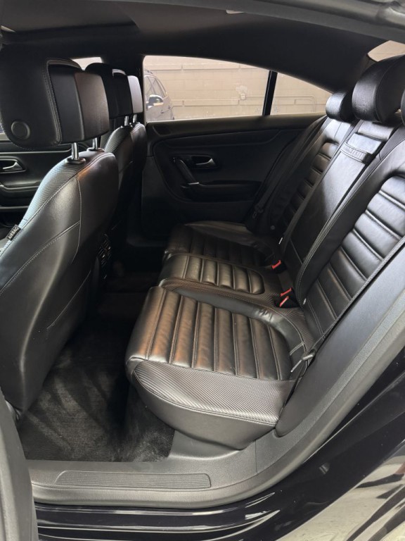 2017 Volkswagen CC Image 13