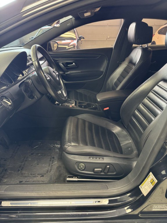 2017 Volkswagen CC Image 15