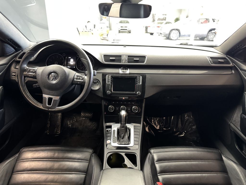 2017 Volkswagen CC Image 16