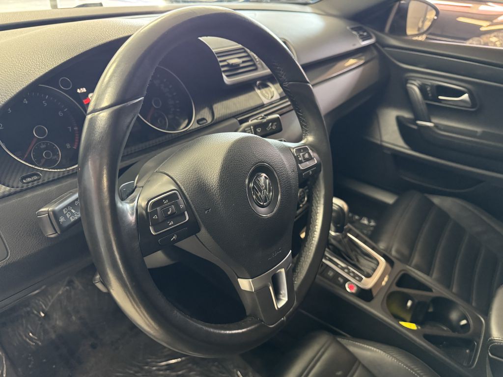 2017 Volkswagen CC Image 17