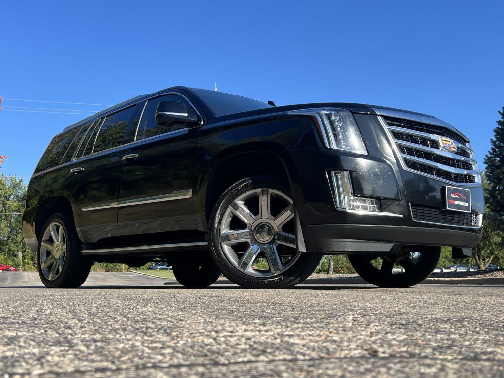 2016 Cadillac Escalade Image 3