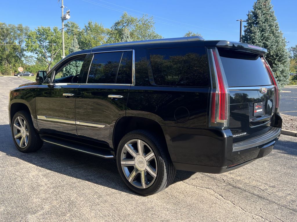 2016 Cadillac Escalade Image 12