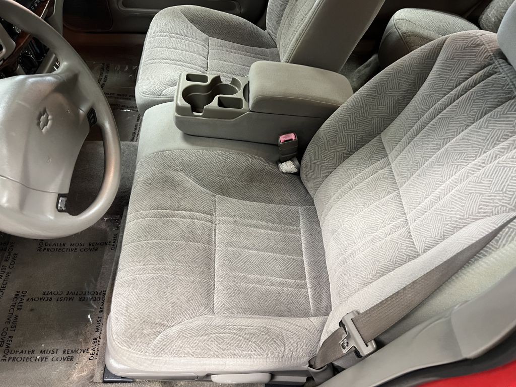 2005 Chevrolet Impala Image 22