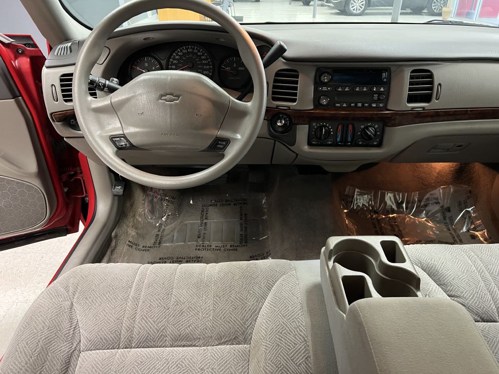 2005 Chevrolet Impala Image 24