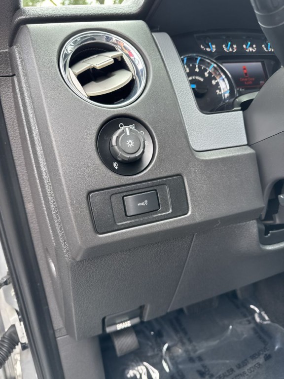 2014 Ford F-150 Image 25