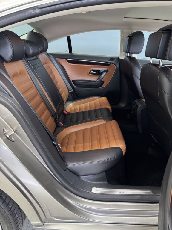 2014 Volkswagen CC Image 14