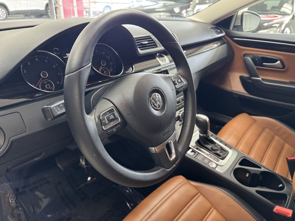2014 Volkswagen CC Image 19