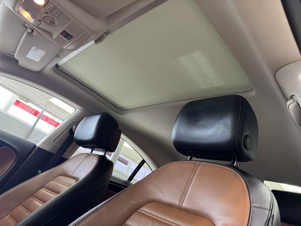 2014 Volkswagen CC Image 20