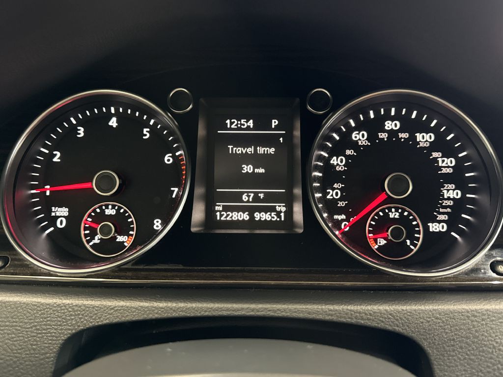 2014 Volkswagen CC Image 29