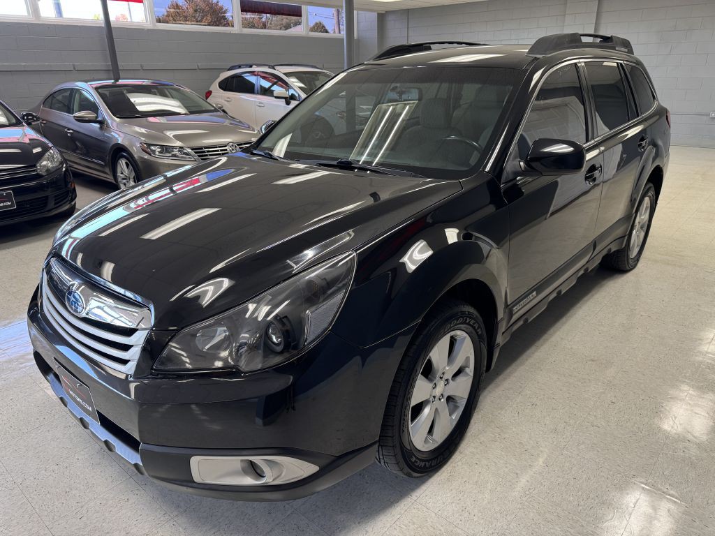 2011 Subaru Outback Image 5