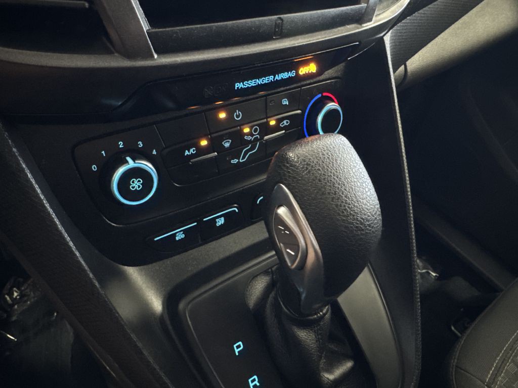 2020 Ford Transit Connect Image 26