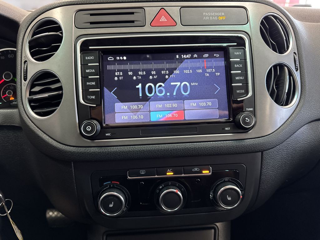 2011 Volkswagen Tiguan Image 23