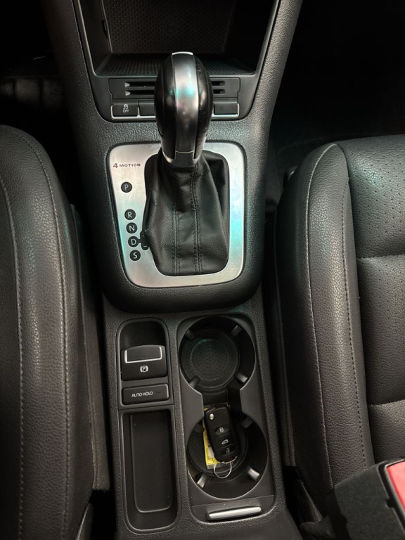 2011 Volkswagen Tiguan Image 25