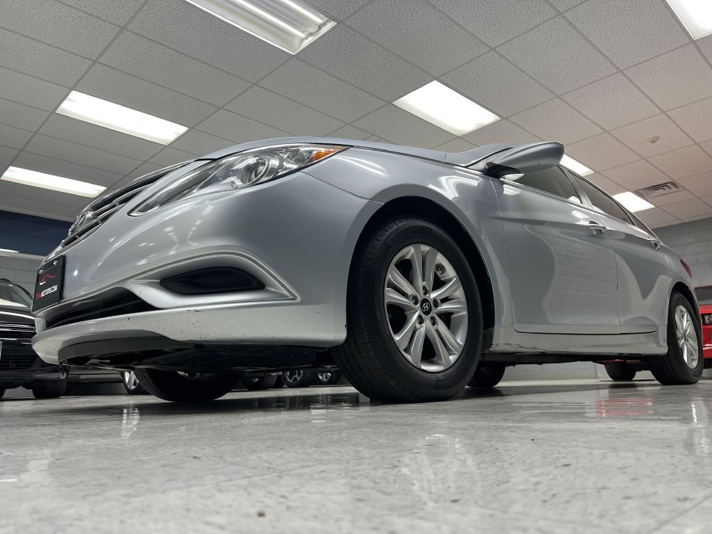 2013 Hyundai Sonata Image 8