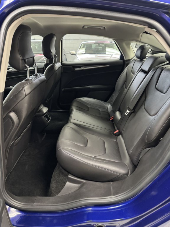 2015 Ford Fusion Image 15