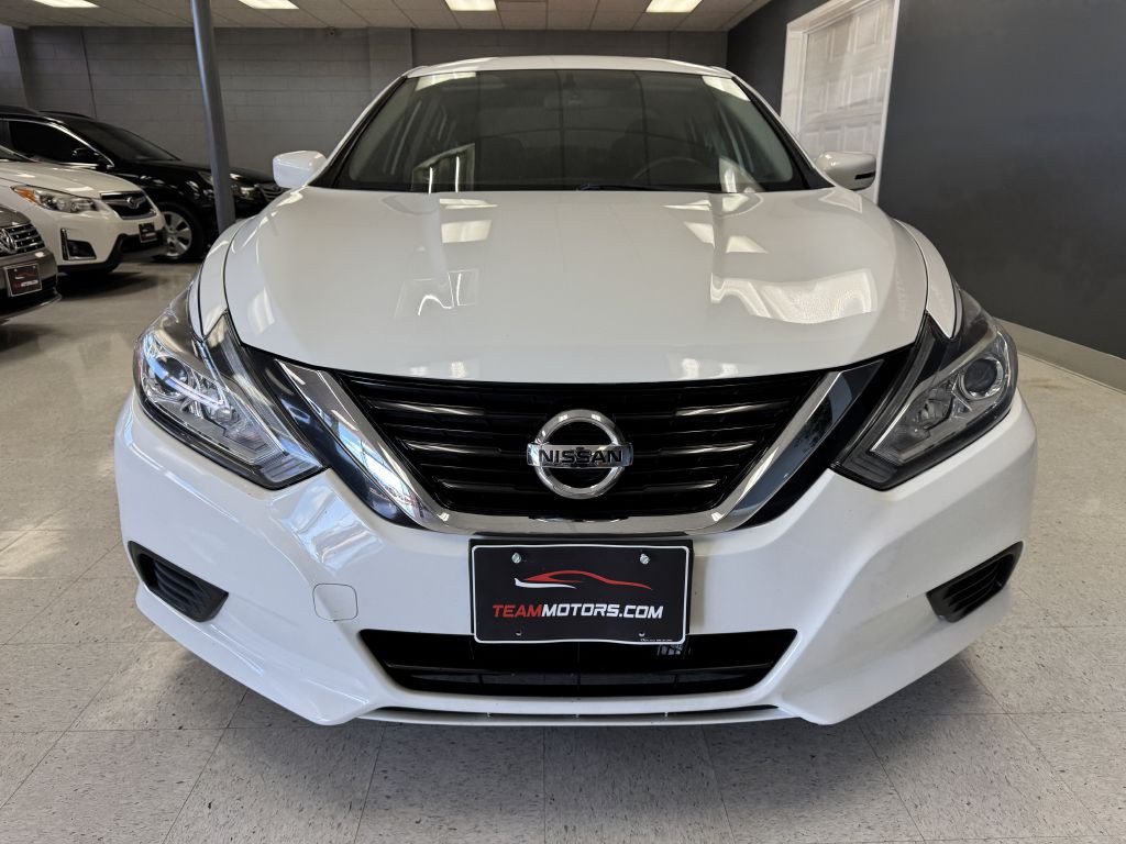 2018 Nissan Altima Image 3