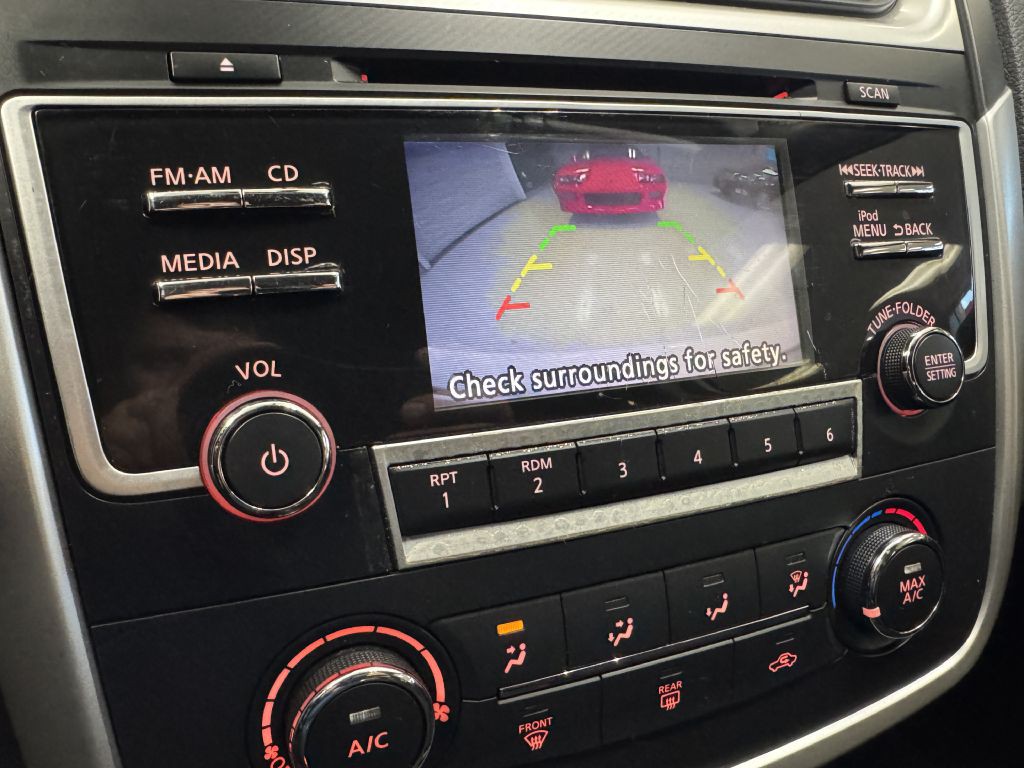 2018 Nissan Altima Image 26