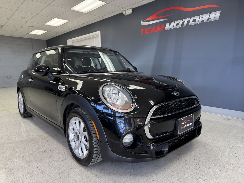 2015 MINI Cooper Image 2