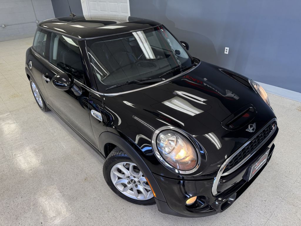 2015 MINI Cooper Image 4