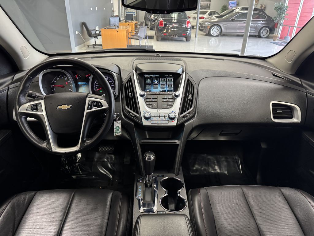 2017 Chevrolet Equinox Image 18